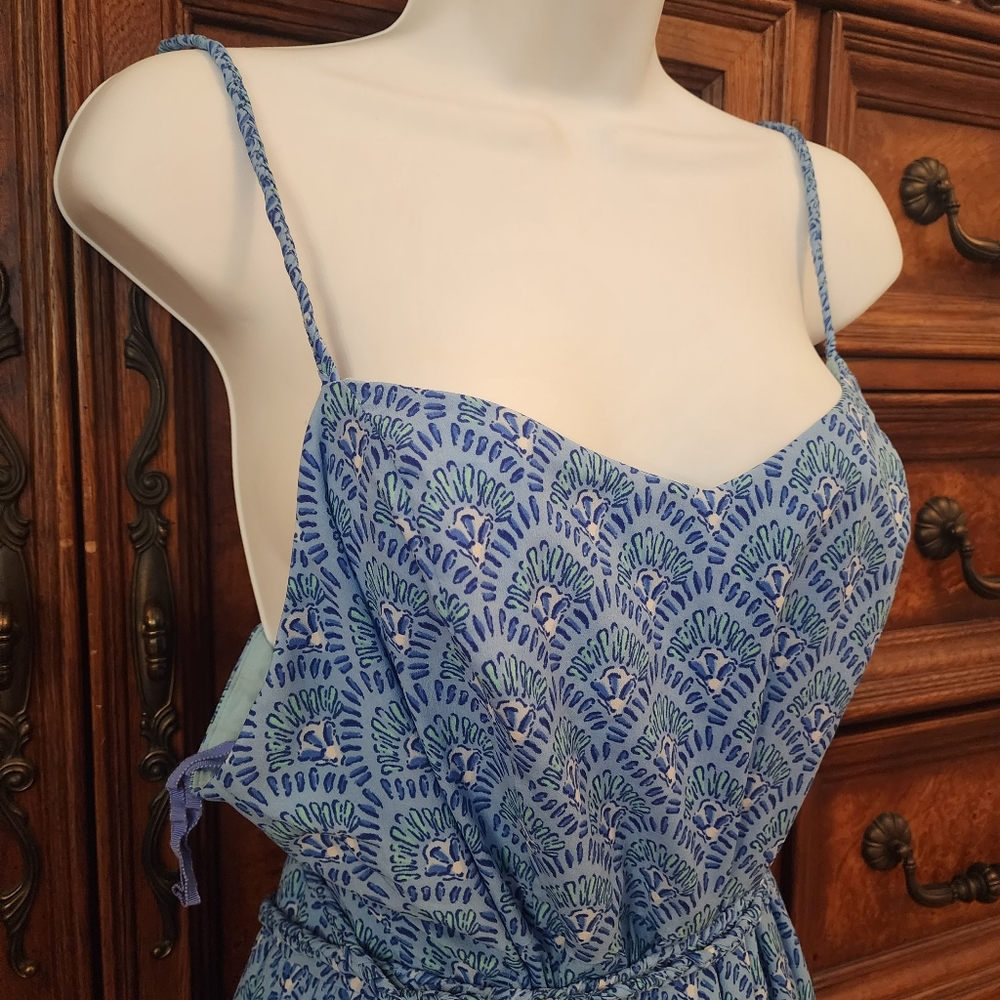 Vineyard Vines Dress - Picture 3 of 11